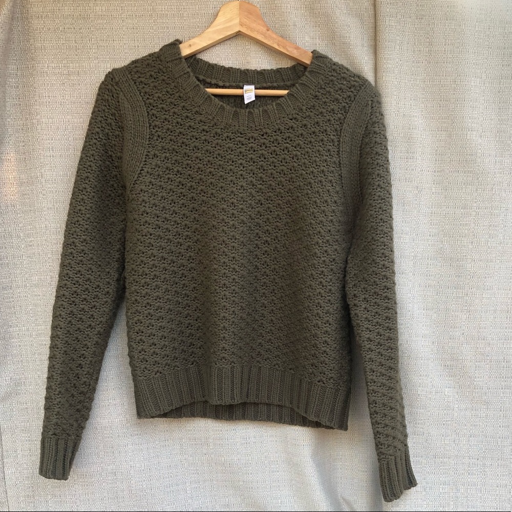 Lole knit olive green sweater